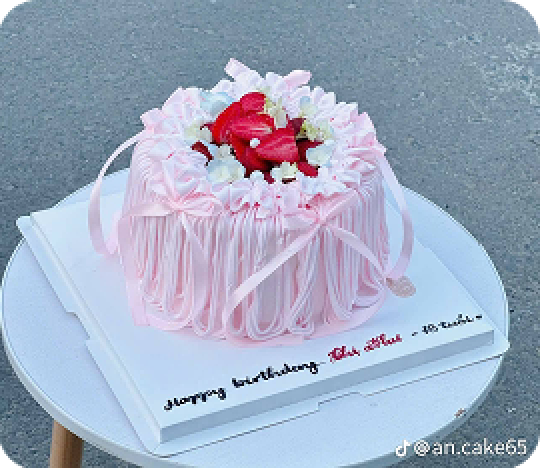 Bánh kem sữa tươi Size nhỏ (1) (1) (1) (1)